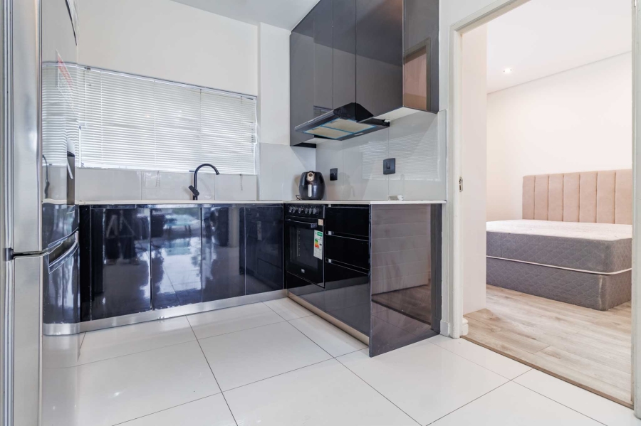 2 Bedroom Property for Sale in Table View Western Cape